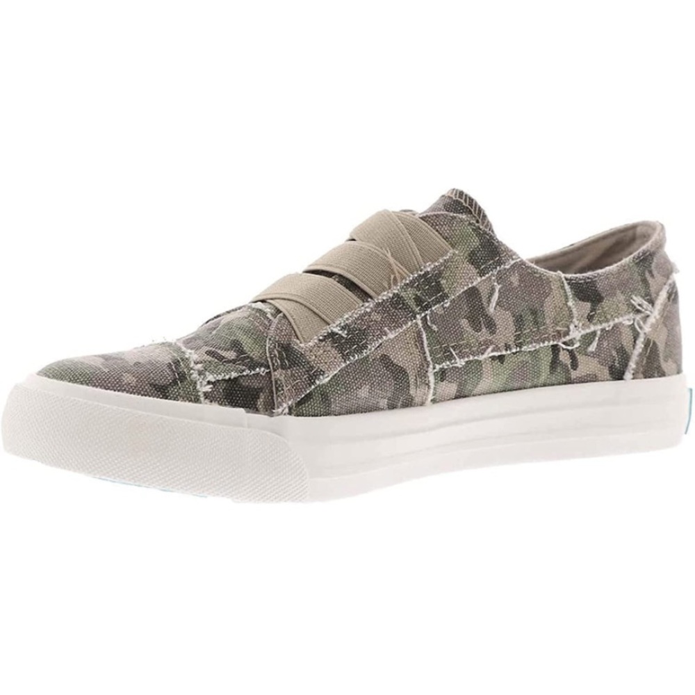 Blowfish Malibu Women's Sneaker - size 8.5